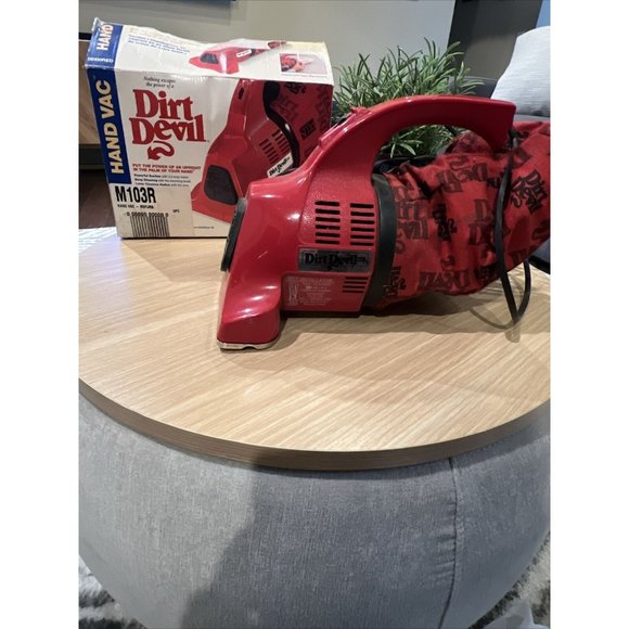 Vintage ￼1996 Royal Dirt Devil Plus Hand Held Corded Vacuum Model 08100 Tested ￼ - Picture 3 of 16